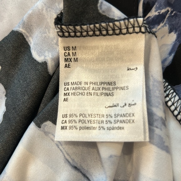 INC COLLECTION Black and Blue Floral Blouse - Picture 5 of 7